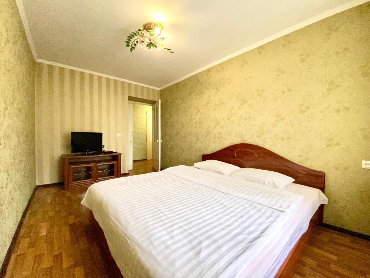 Apartpoltava Центр Полтави, Простора Та Зручна Квартира Біля Пует, 2-Окремі Кімнати, Звітна Документація Для Відрядження Poltava Exterior foto