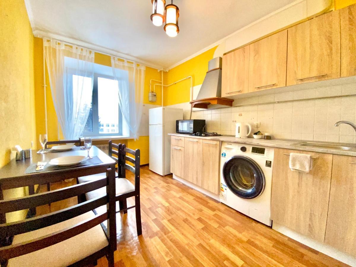 Apartpoltava Центр Полтави, Простора Та Зручна Квартира Біля Пует, 2-Окремі Кімнати, Звітна Документація Для Відрядження Poltava Exterior foto