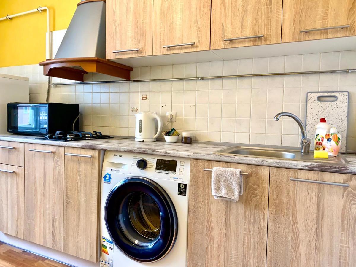 Apartpoltava Центр Полтави, Простора Та Зручна Квартира Біля Пует, 2-Окремі Кімнати, Звітна Документація Для Відрядження Poltava Exterior foto